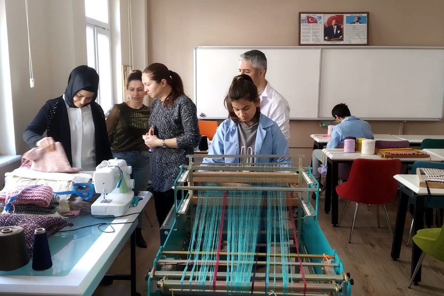 İstanbul'da Engelli Vatandaşlarımızı İstihdama Kazandırmak İçin Çalışıyoruz haber kapak görseli