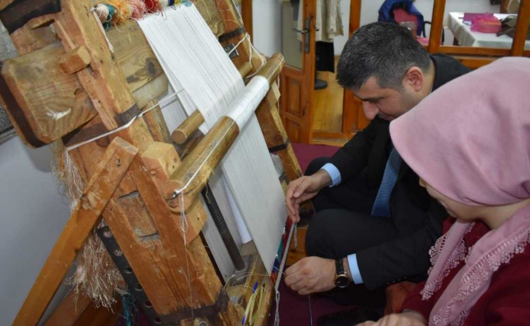 Nevşehir İşbaşı Eğitim Programı Kapsamında 21 Kişiyi İş Sahibi Yapıyor haber kapak görseli