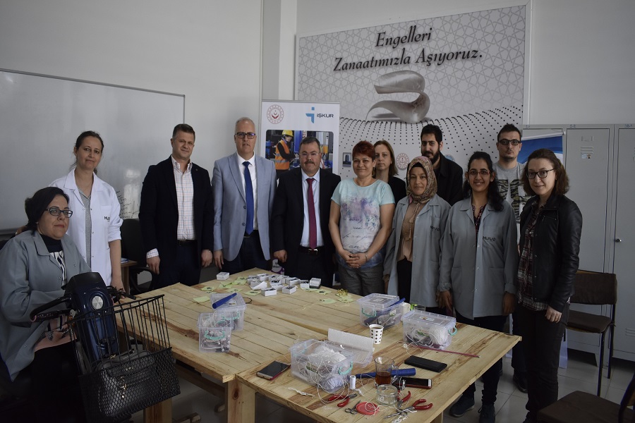 Çanakkale'de Engellilere Yönelik Mesleki Eğitim Kurslarımız Devam Ediyor haber kapak görseli