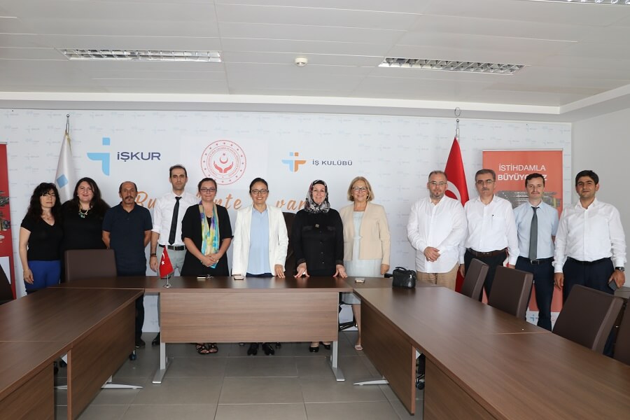 İstanbul Vali Yardımcısına Kurum Faaliyetlerimizi Anlattık haber kapak görseli