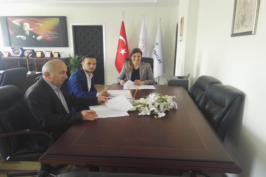 Kastamonu'da "Erkek Üst Giysileri Dikimi Elemanı" Kurs Protokolü İmzaladık haber kapak görseli