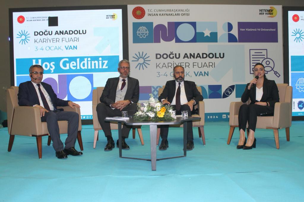 7 Bölge 7 Üniversite İş Birliği Protokolü Paneli Van’da Düzenlendi