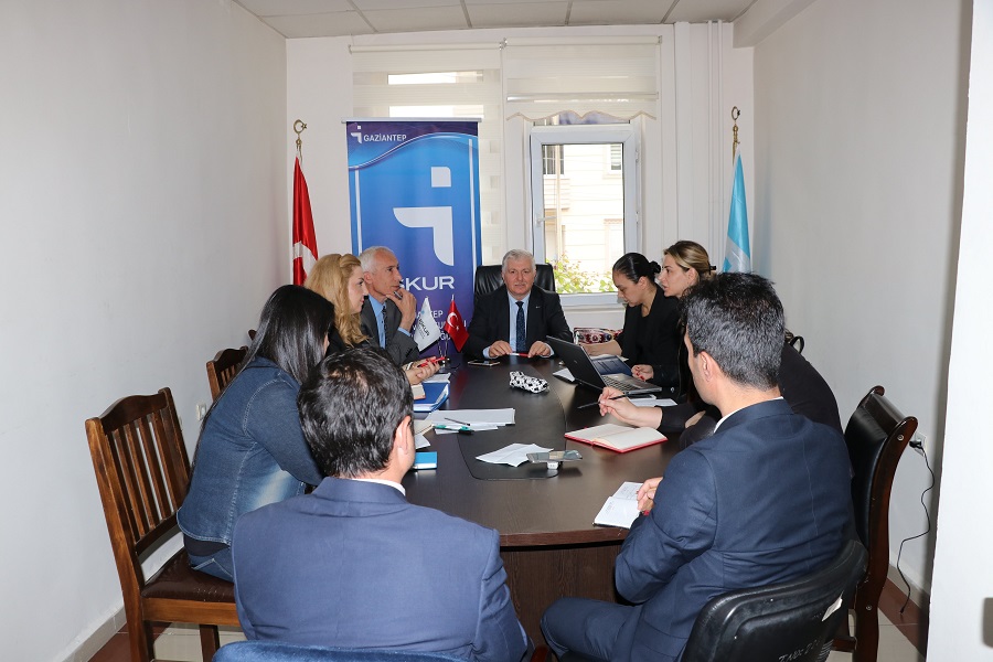Gaziantep Uygulamalı Eğitim Programı Çalışmalarını Değerlendirdik haber kapak görseli