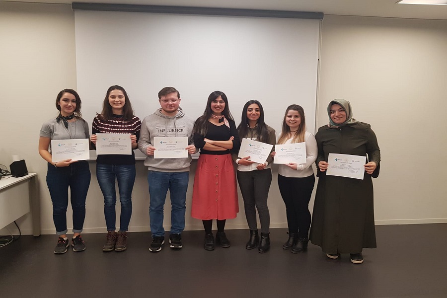 Beyoğlu'nda İş Kulübü Eğitimlerimiz Devam Ediyor haber kapak görseli