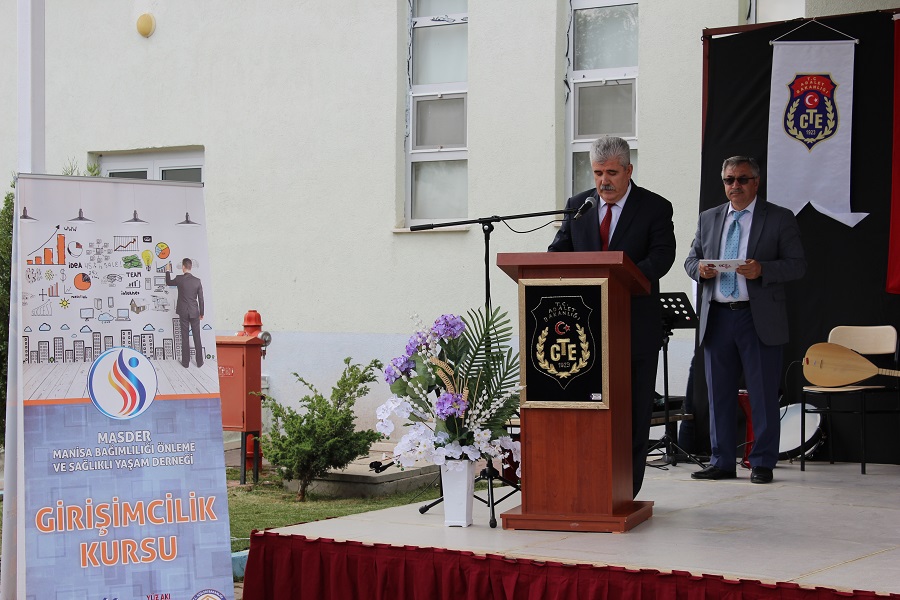 Manisa'da “Yüz Akı 100 Genç Projesi” Kapsamında Programlar Düzenledik haber kapak görseli
