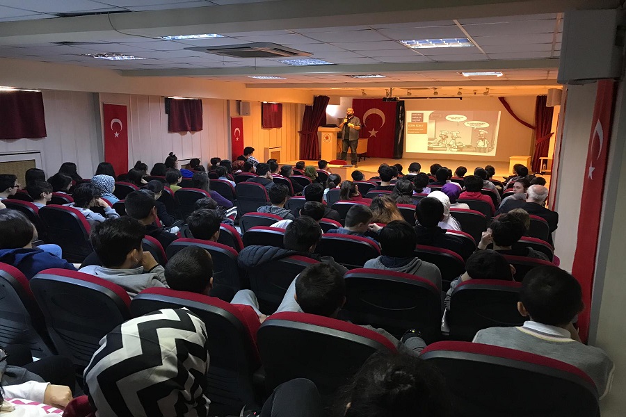 Ümraniye'de Geleceğin Mesleklerini Öğrencilere Anlattık haber kapak görseli