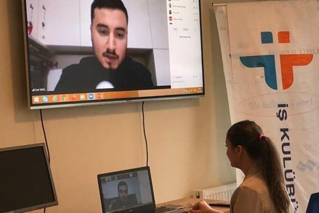 Bakanımız Selçuk: “İş Kulüplerinde 2.613 Gencimize Çevrimiçi Eğitim Verdik”