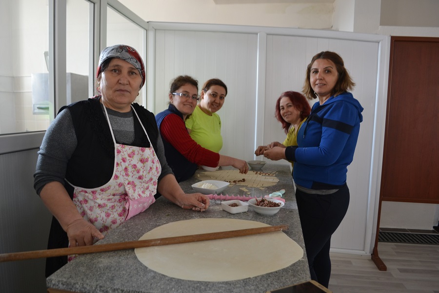 Aydın'da Mesleki Eğitim Kurslarımızla İstihdamı Destekliyoruz haber kapak görseli