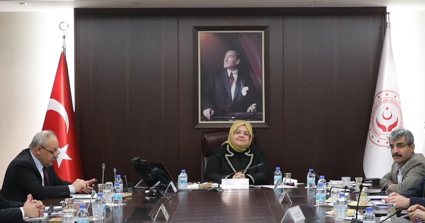 Aile, Çalışma Ve Sosyal Hizmetler Bakanımız Zehra Zümrüt Selçuk, İl Müdürlerimizle Video Konferans Toplantısı Gerçekleştirdi