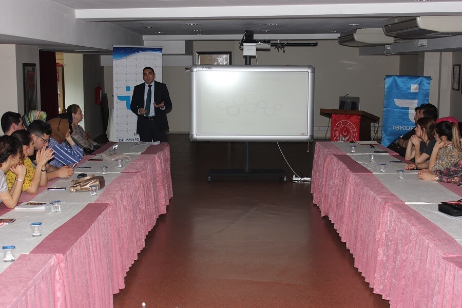 İzmir SGK Personeline Çocuk İşçiliği İle Mücadele Semineri Verdik haber kapak görseli