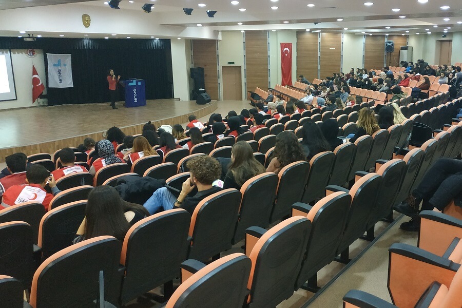 Çanakkale'de Üniversite Öğrencilerine Eğitim Verdik