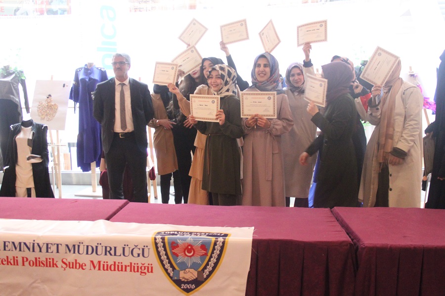 Malatya'da Mesleki Eğitim Kursu Sertifika Töreni Düzenledik haber kapak görseli