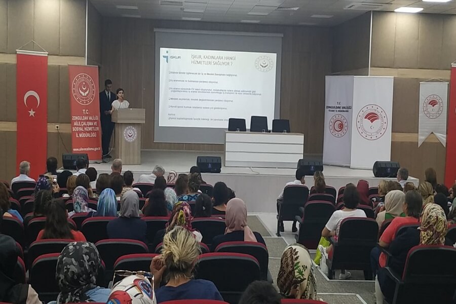 Zonguldak'ta "İŞKUR’un Kadınlar için Hizmetleri"ni Anlattık haber kapak görseli