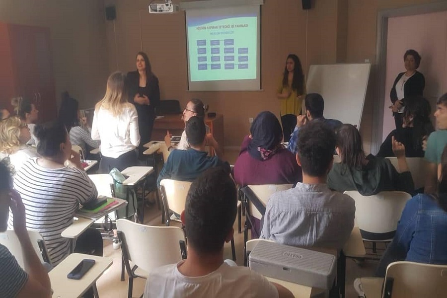 Eskişehir'de Öğrencilere “İş Arama Becerileri” Semineri Verdik haber kapak görseli