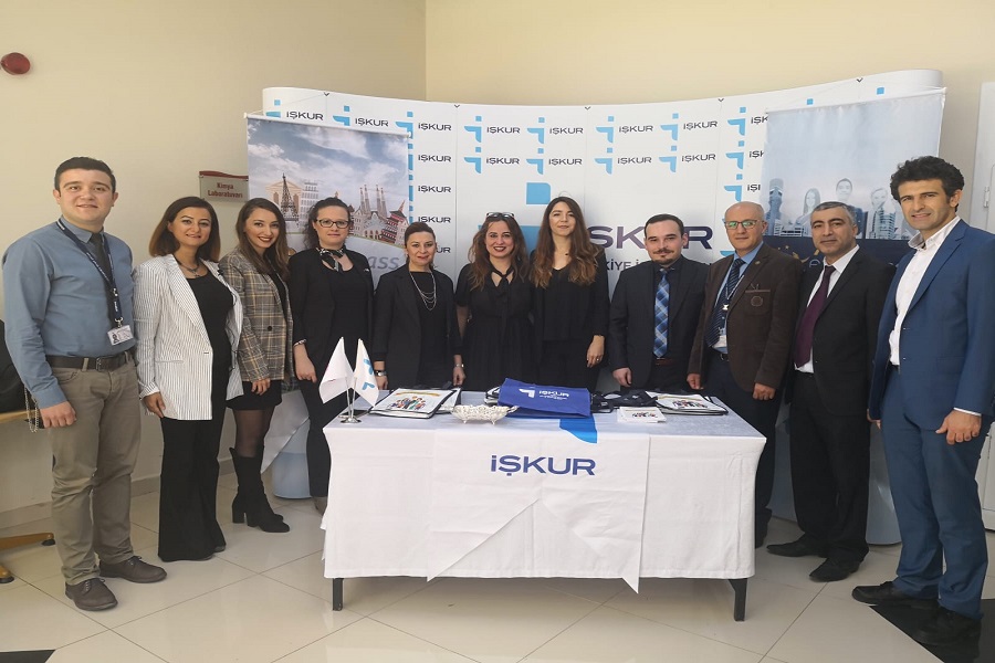 Dokuz Eylül Üniversitesi Bergama MYO `da İŞKUR Kampüste Etkinliği Gerçekleştirdik haber kapak görseli