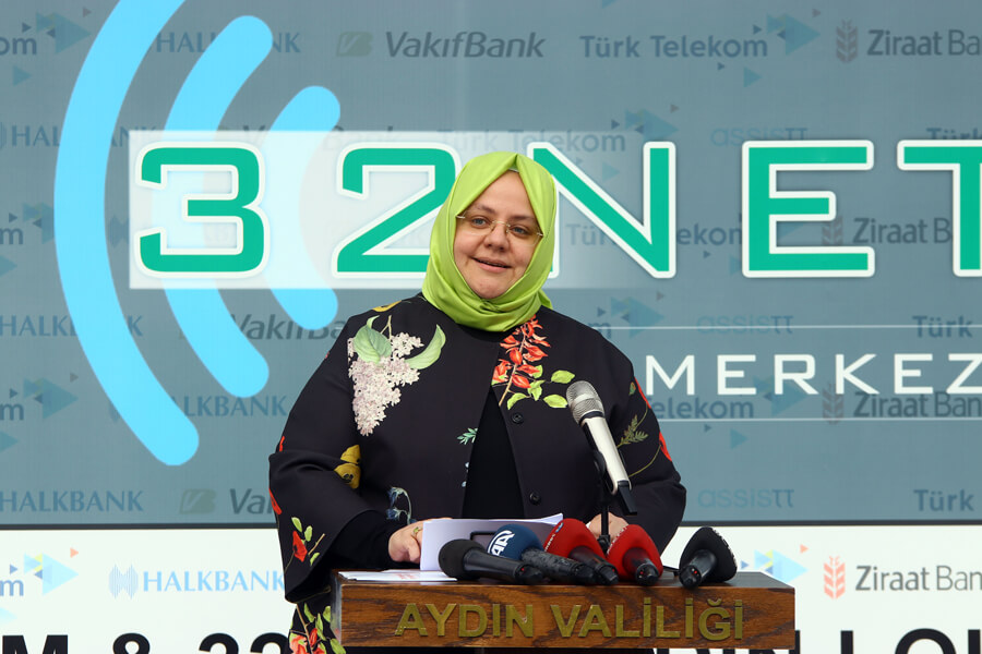 Bakanımız Selçuk, İstihdam Seferberliği 2019 Aydın İstihdam Buluşmasına Katıldı