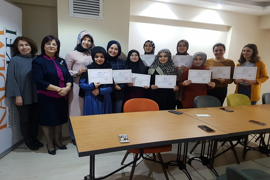 Zonguldak'ta İş Kulübü Eğitimleri İle Gençleri Geleceğe Hazırlıyoruz haber kapak görseli