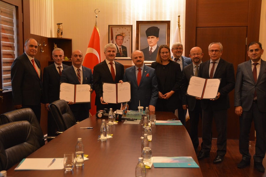 Eskişehir’de “Mesleki ve Teknik Eğitimin Desteklenmesi” İşbirliği Protokolü İmzaladık haber kapak görseli
