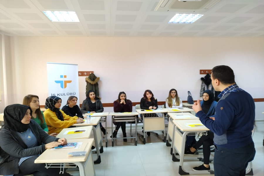 Gaziantep'te İş Kulübü Eğitimleri İle Gençleri Geleceğe Hazırlıyoruz haber kapak görseli