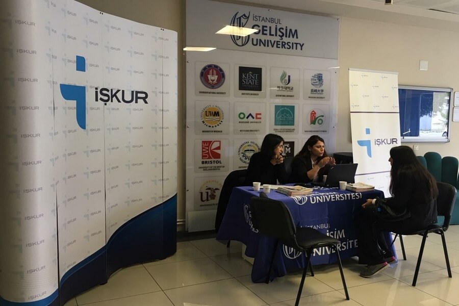 Gelişim Üniversitesinde Bilgilendirme Standı Açtık haber kapak görseli