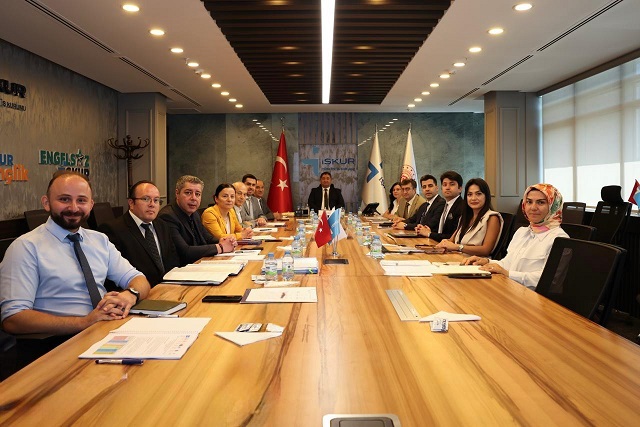 Engelli ve Eski Hükümlü Çalıştırmayan İşverenlerden İdari Para Cezası Olarak Tahsil Edilen Tutarları Kullanmaya Yetkili Komisyonun 2026/3 Sayılı Toplantısı Düzenlendi kapak görseli