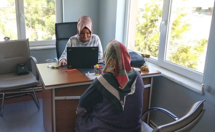 Yozgat’ta “Dekoratif Ahşap Süsleme Kursu” İçin Görüşmelerimizi Tamamladık haber kapak görseli