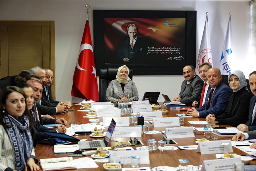 Bakanımız Zehra Zümrüt Selçuk Kurumumuzu Ziyaret Etti