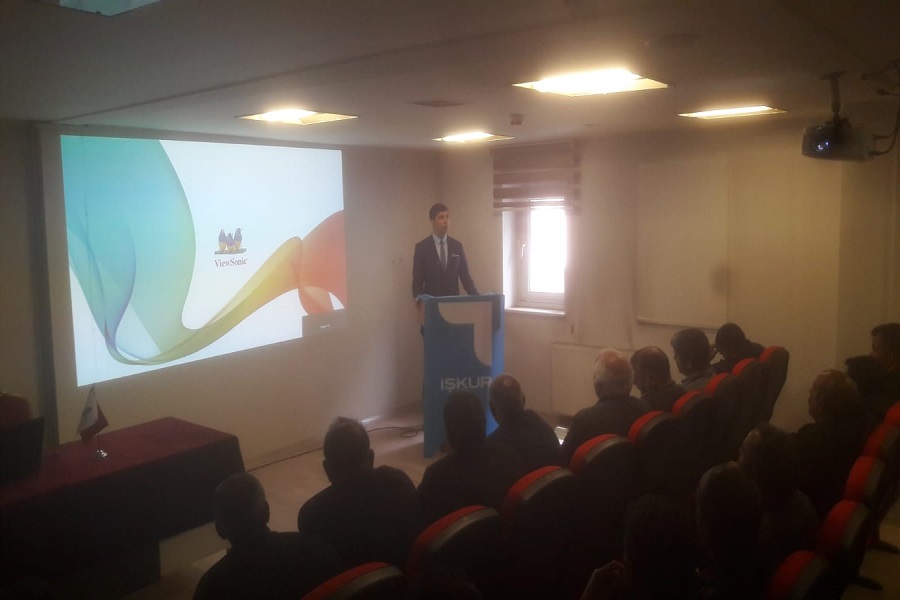 Ağrı'da “İş Arama Becerileri” Sunumu Gerçekleştirdik haber kapak görseli