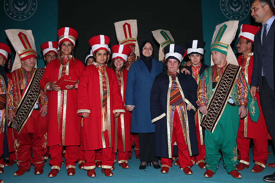 Bakanımız Zehra Zümrüt Selçuk: "Son 16 Yılda 380 Bin 384 Engelli Vatandaşımız İŞKUR Aracılığıyla İşe Yerleştirildi"