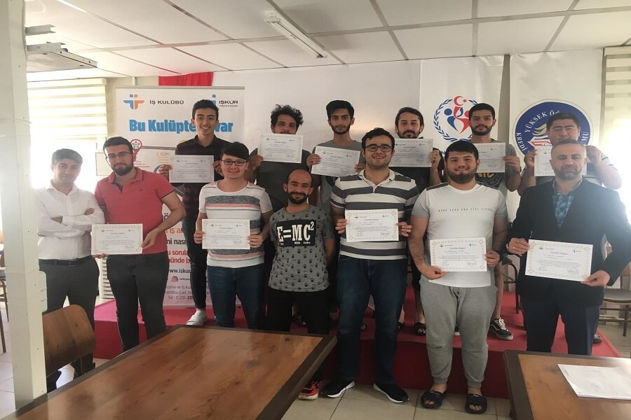 Manisa Celal Bayar Üniversitesi Öğrencilerine İş Kulübümüz Eğitim Verdi haber kapak görseli