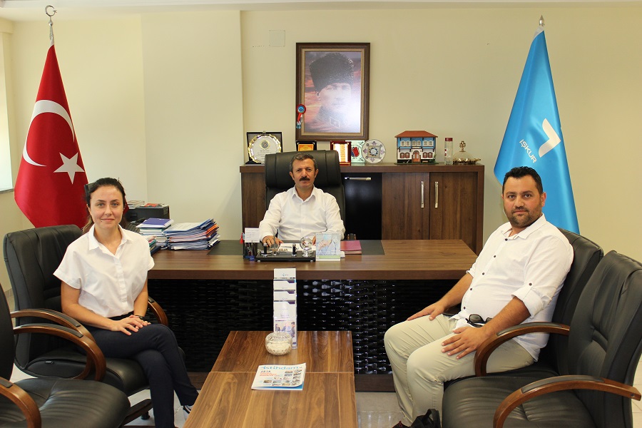 Manisa’da Mevsimlik İşçilerin Çalışma Koşullarının İyileştirilmesi Meselesi Masaya Yatırıldı haber kapak görseli