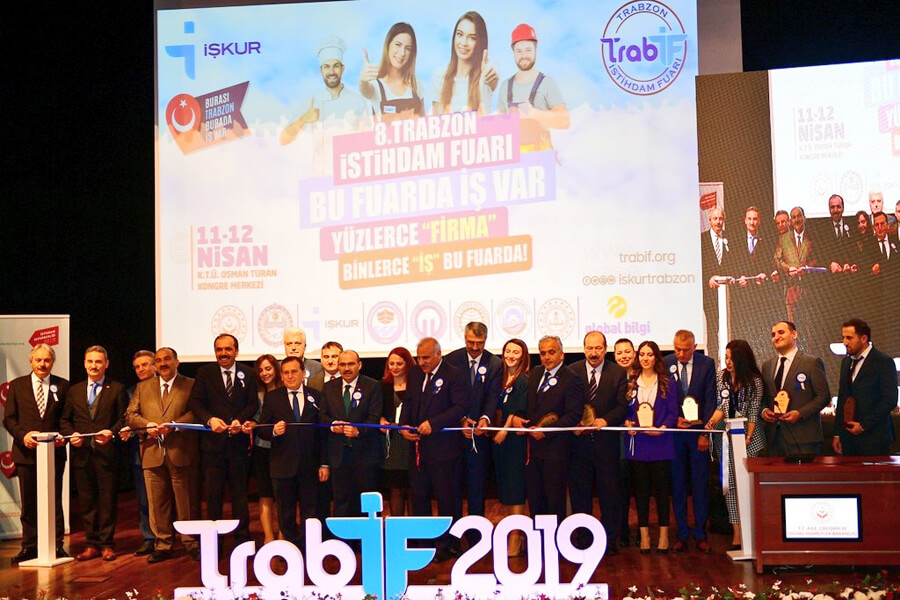 Trabzon İstihdam Fuarına Vatandaşlardan Yoğun İlgi