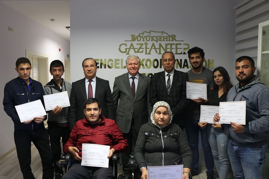 Gaziantep'te Mesleki Eğitim Kursu Sertifika Töreni Düzenledik haber kapak görseli
